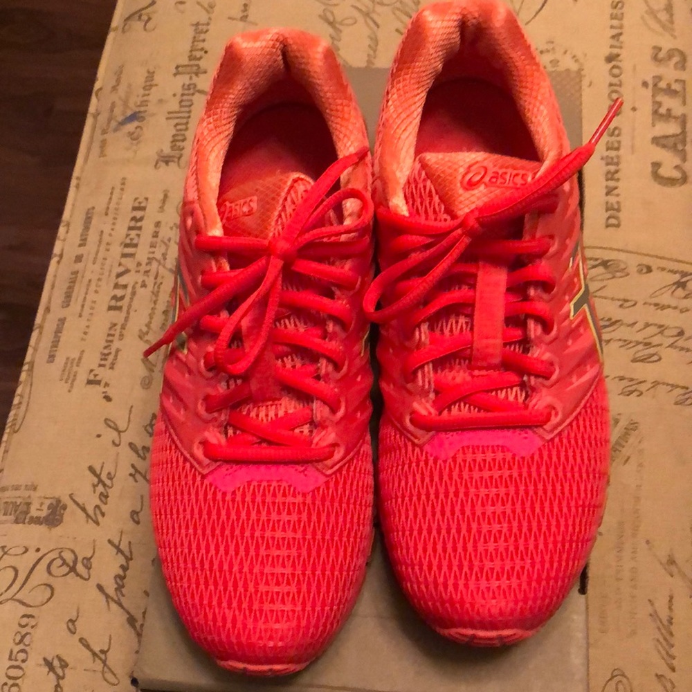 ASICS gel quantum